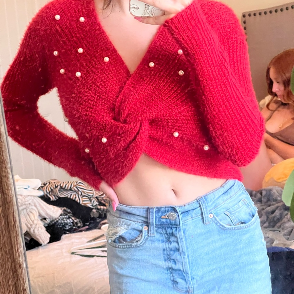 Red pearl sweater